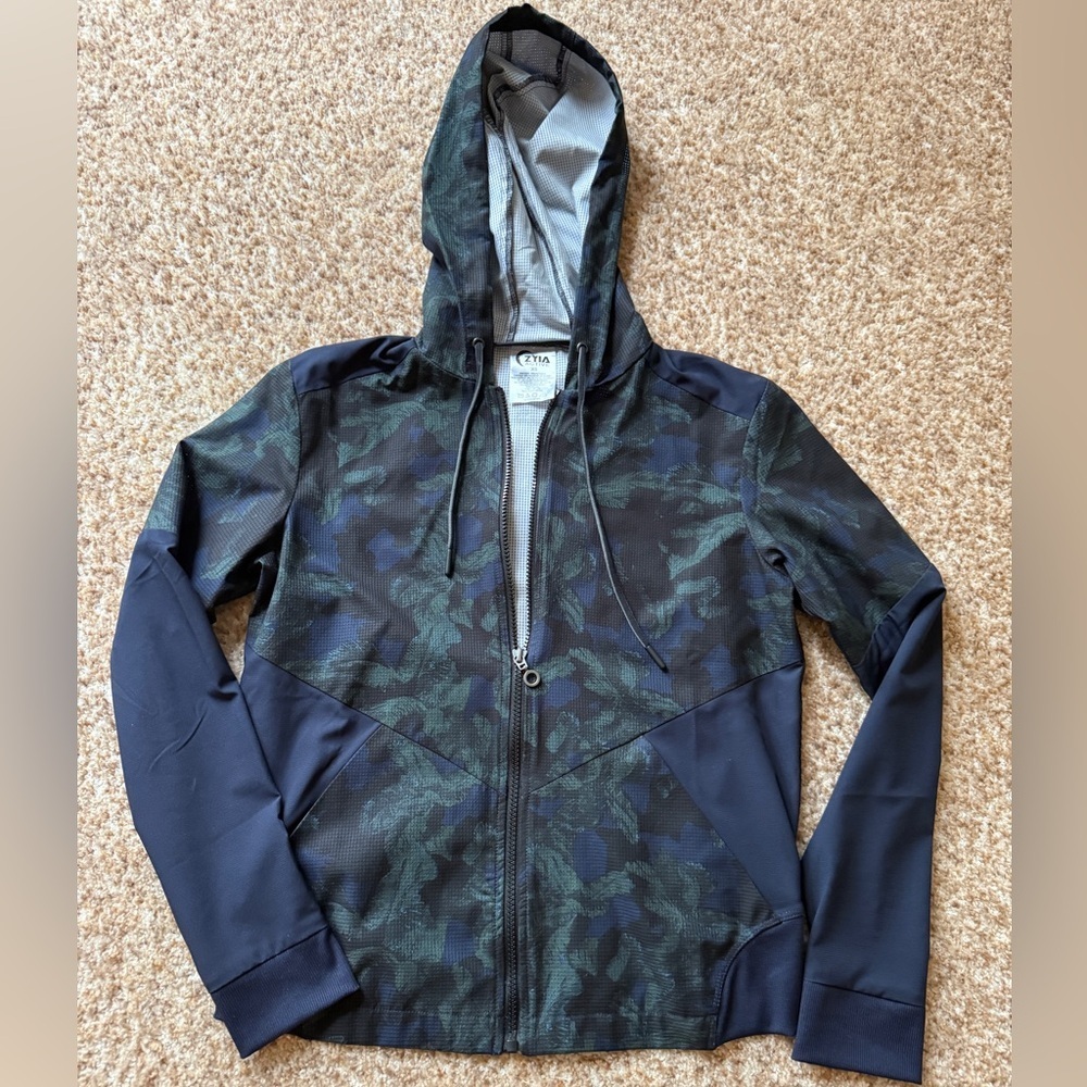ZYIA Women's Camouflage Hooded Jacket